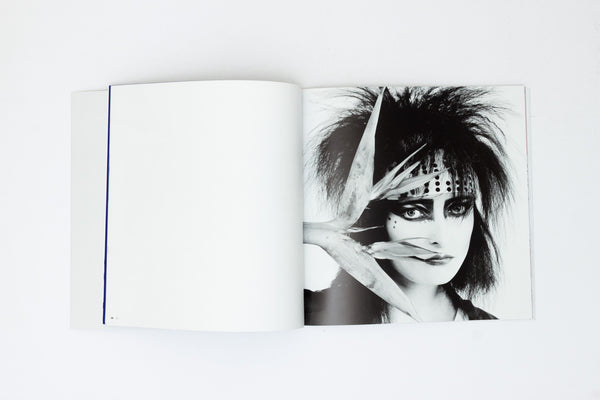 Siouxsie. Exposures - A photoshoot, 1982 - Sheila Rock.