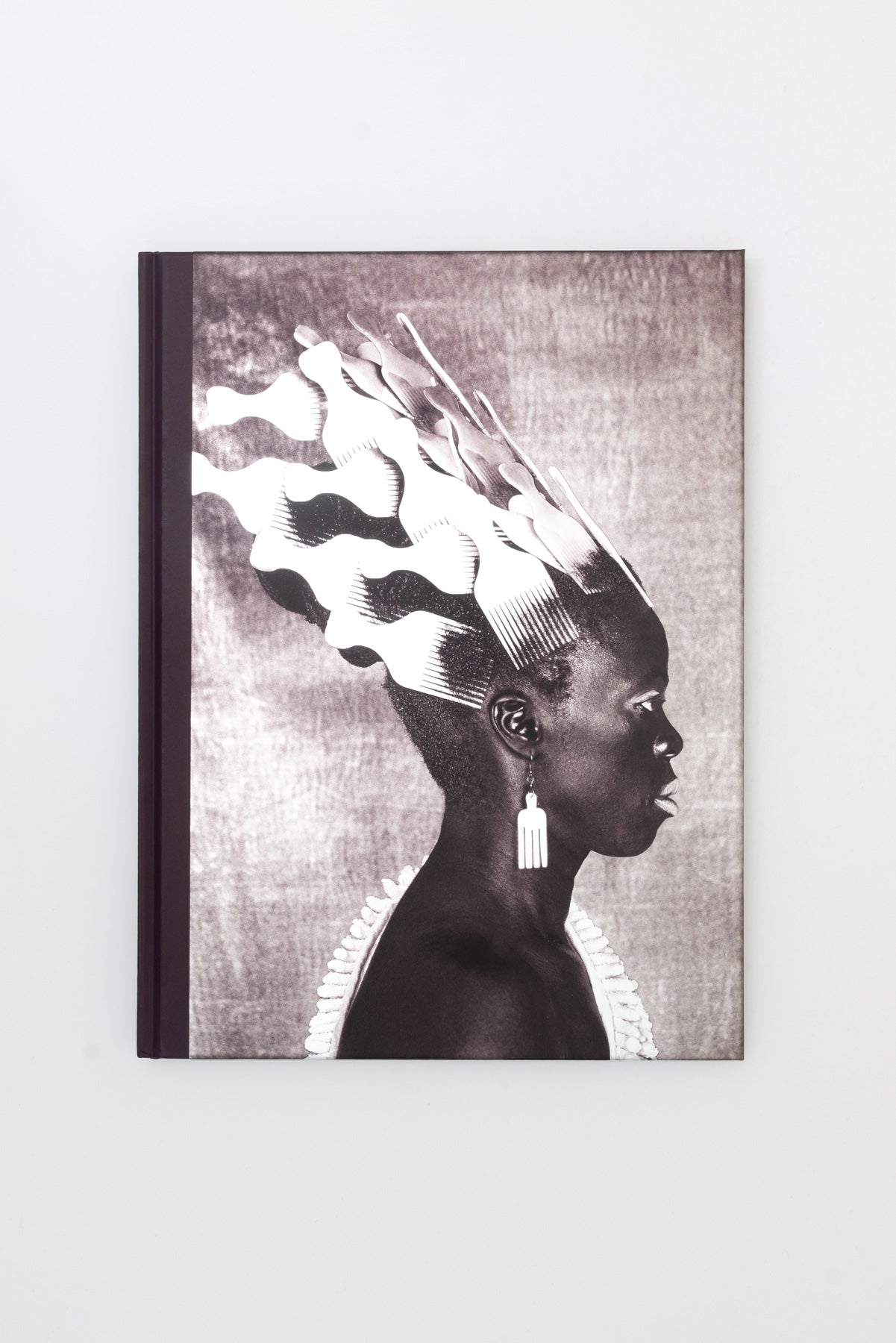 Zanele Muholi: Somnyama Ngonyama, Hail the Dark Lioness, Volume II